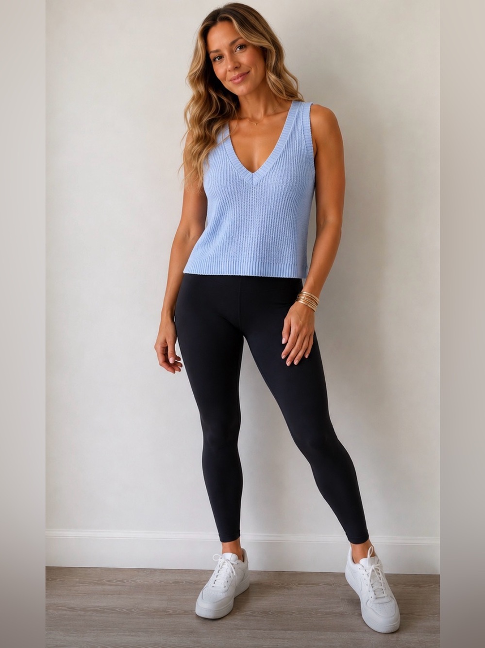 Light Blue Knit‎ V-Neck Tank Top m/l